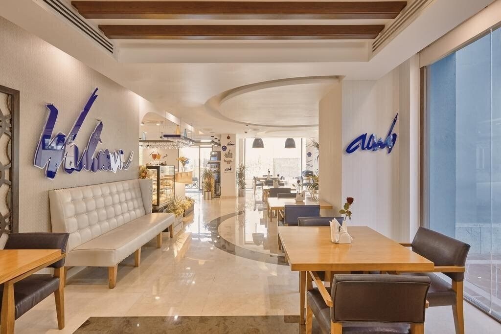 Картинка Roda Amwaj Suites Apartments апартаменты